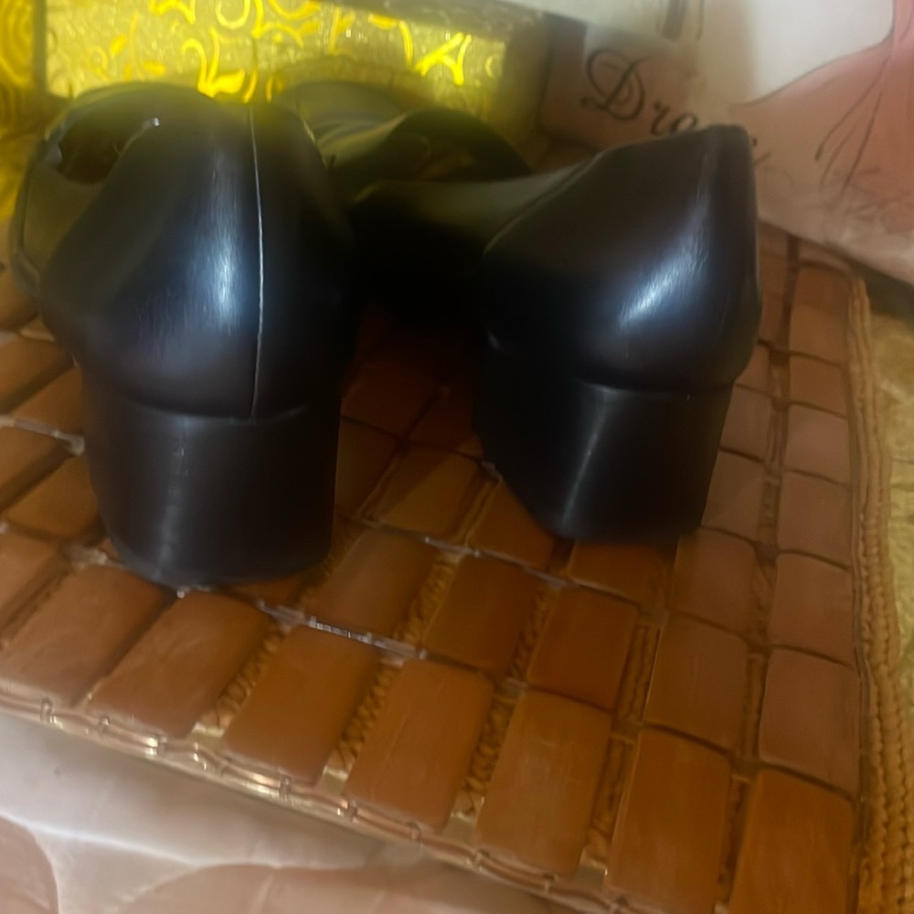 Amalfi Black Leather Loafers Women’s - Picture 5 of 7